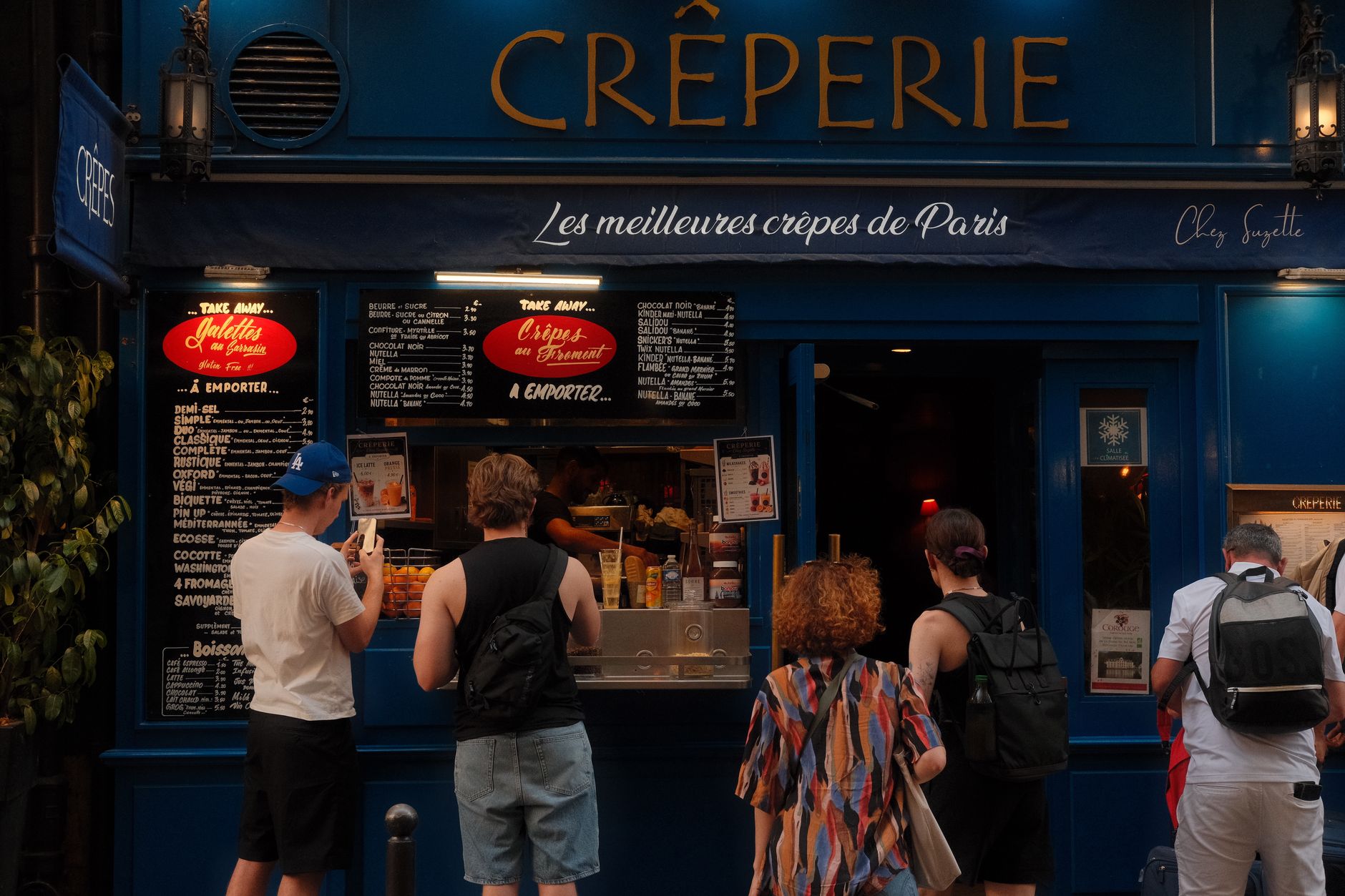 Attirer une clientèle plus jeune sur votre stand lors des salons