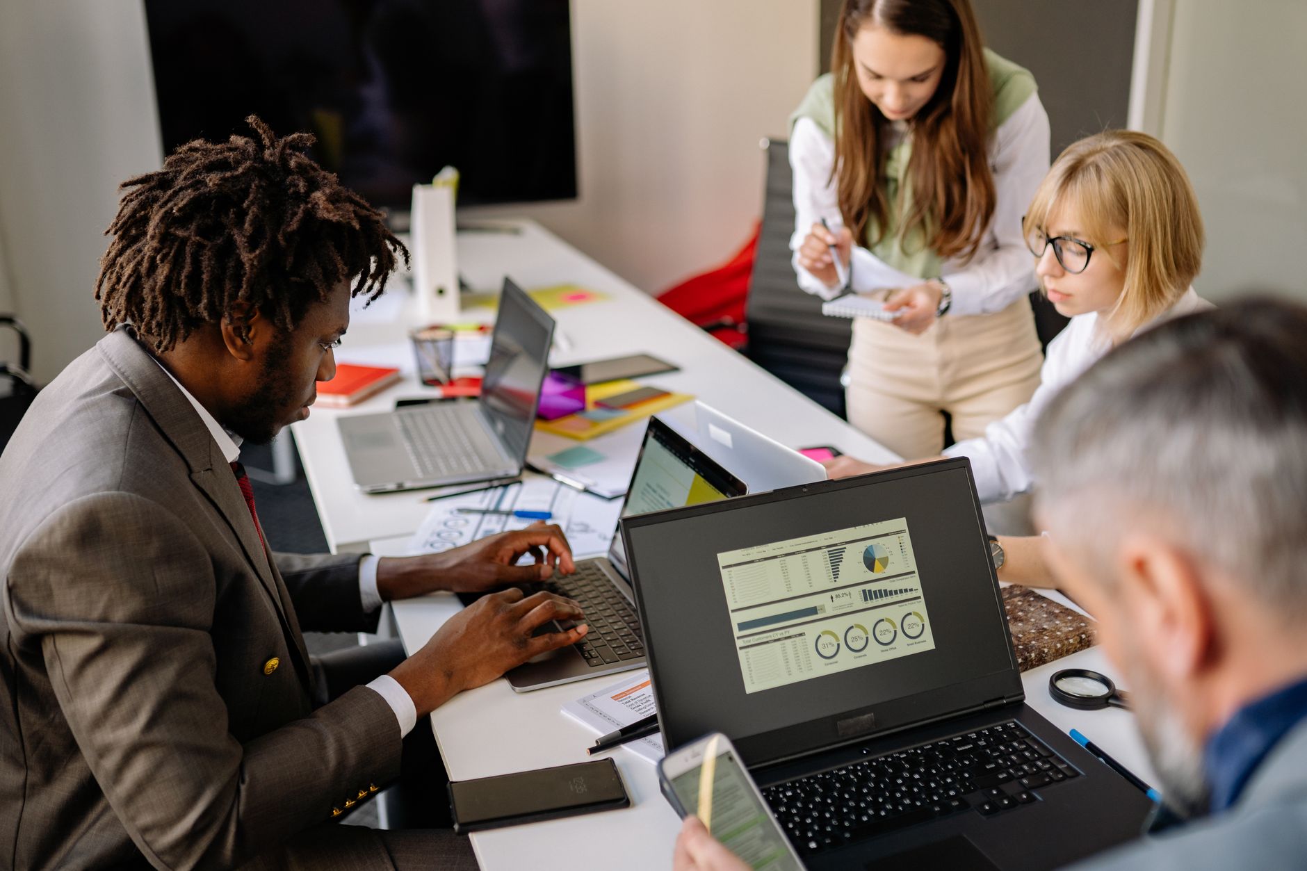 Comment les plateformes révolutionnent la gestion d'événements en 2023