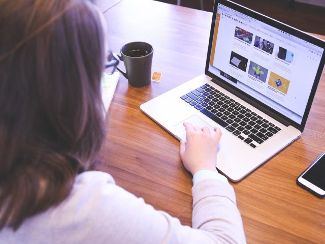 Meilleurs logiciels de networking pour salons — guide comparatif