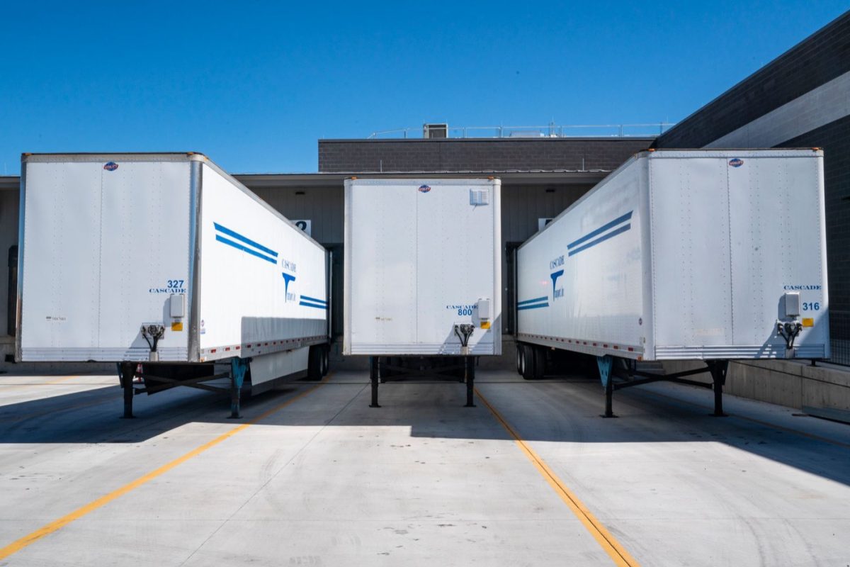 Comparatif stockage stands — entrepôt ou self‑stockage