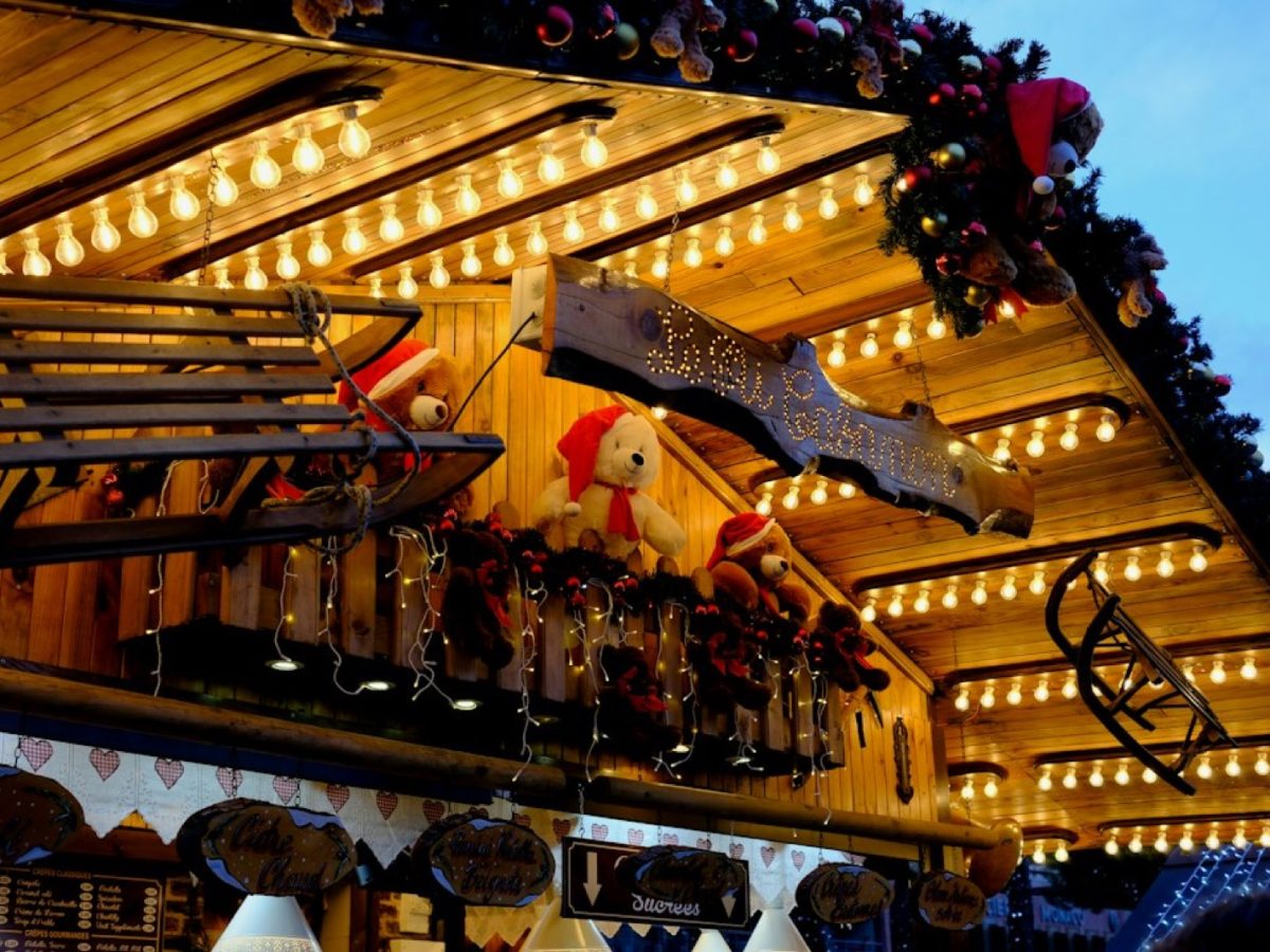 Présentation stand : idées déco pour un marché de Noël réussi