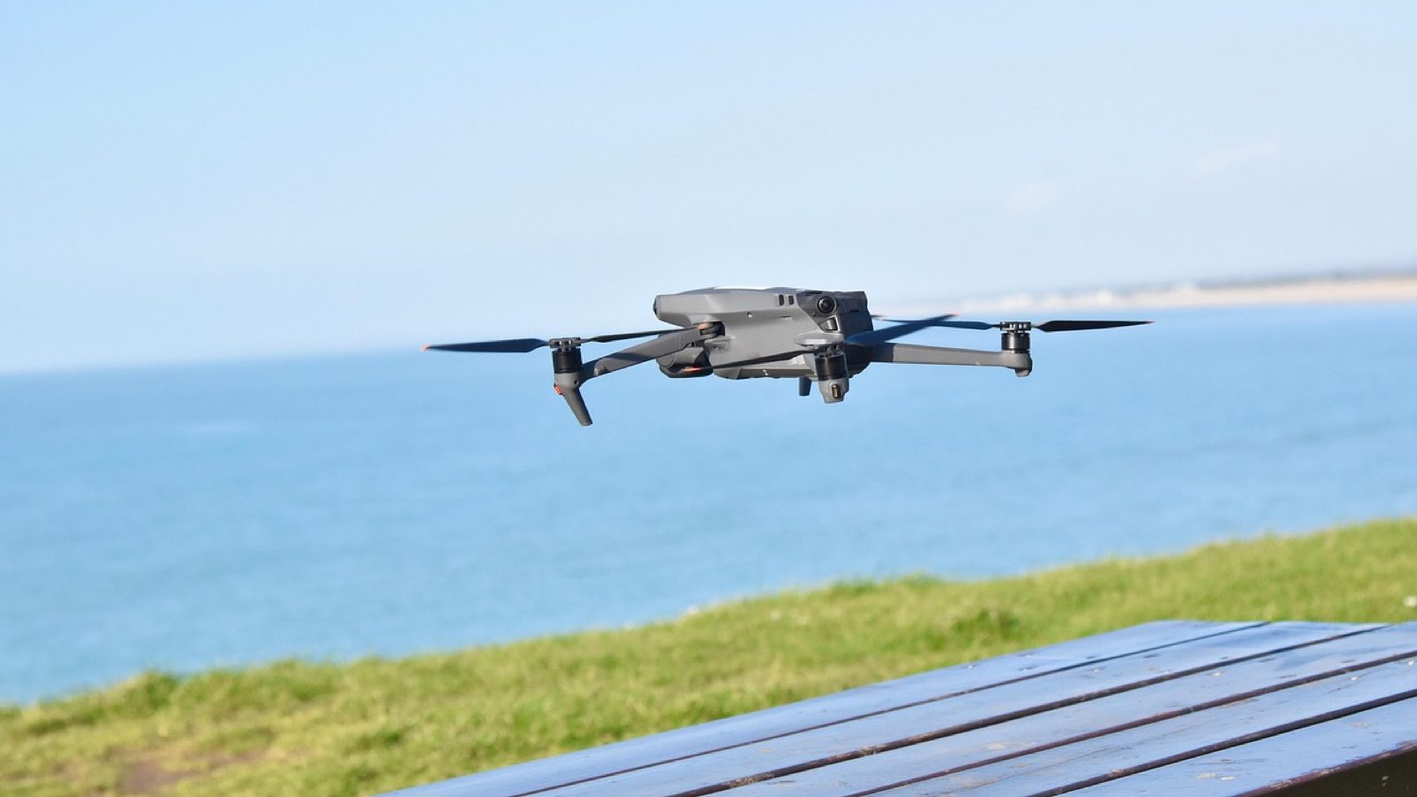 Réglementation drone en France : ce qu'un exposant doit vérifier avant