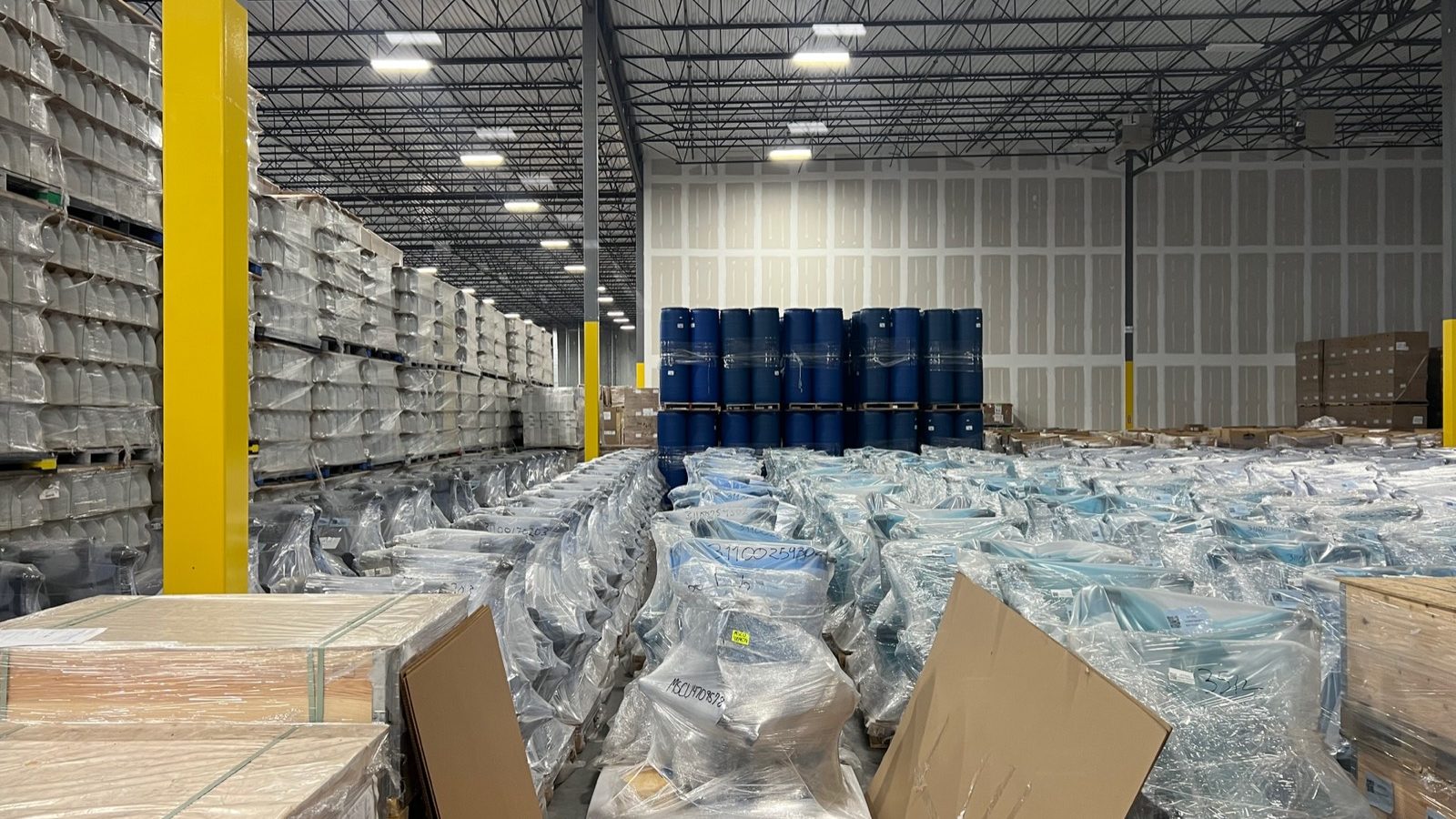 Stockage de matériel stérile entre deux salons : la méthode